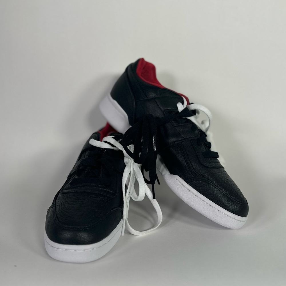 NEW Reebok UFC 25th Anniversary Collaboration Shoes US Men's 10.5 RARE - Picture 2 of 7
